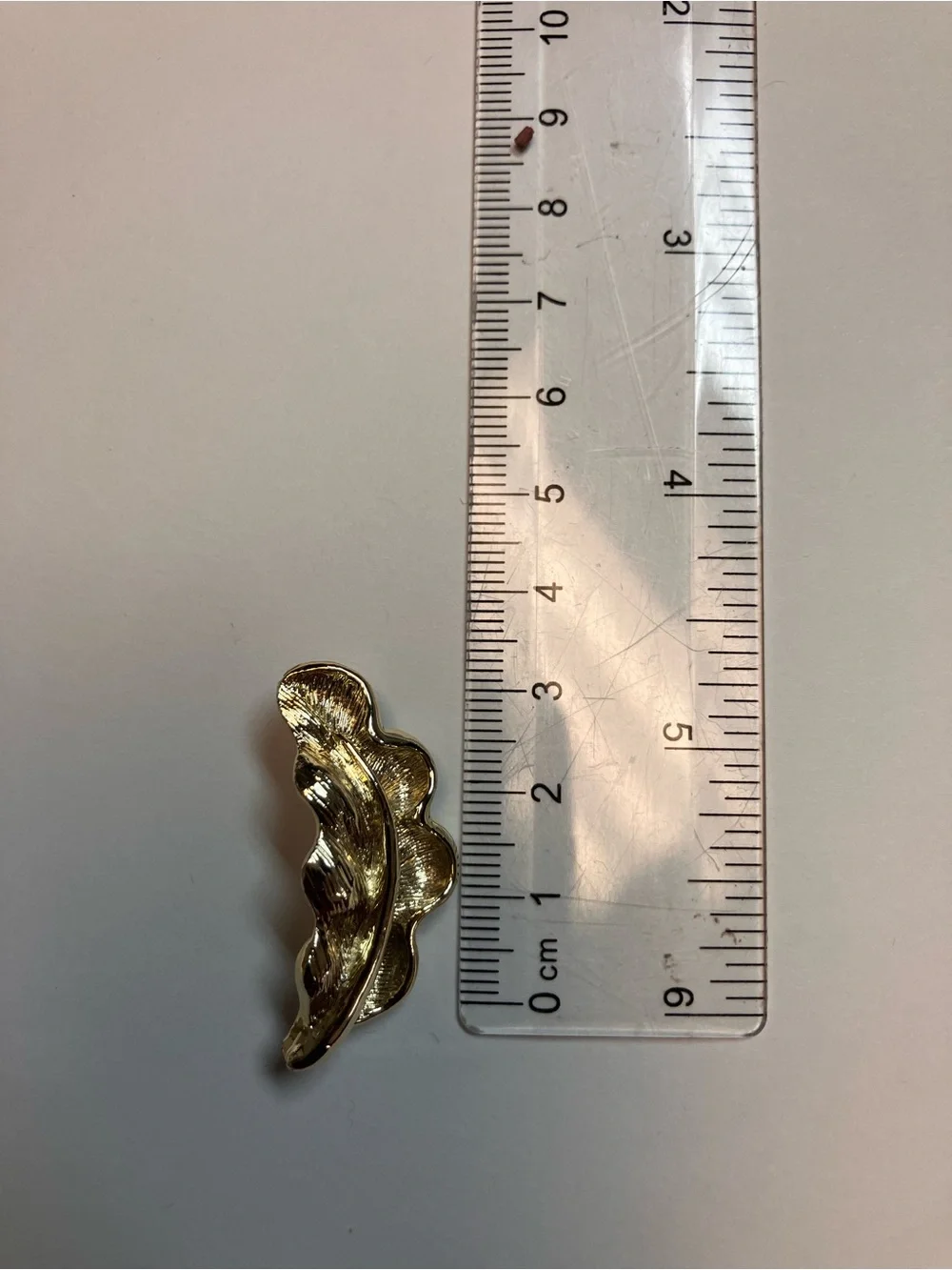 Gold Leaf-Style Women’s Brooch